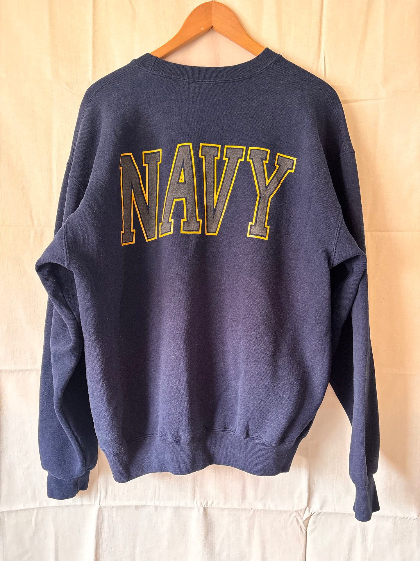 United States Navy Sweatshirt – Classic Military Style