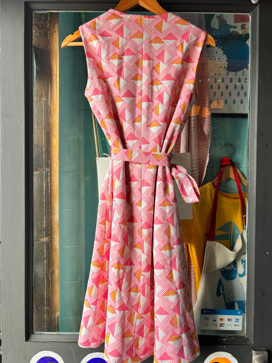 Pink 1970s Geometric Button-Down Dress