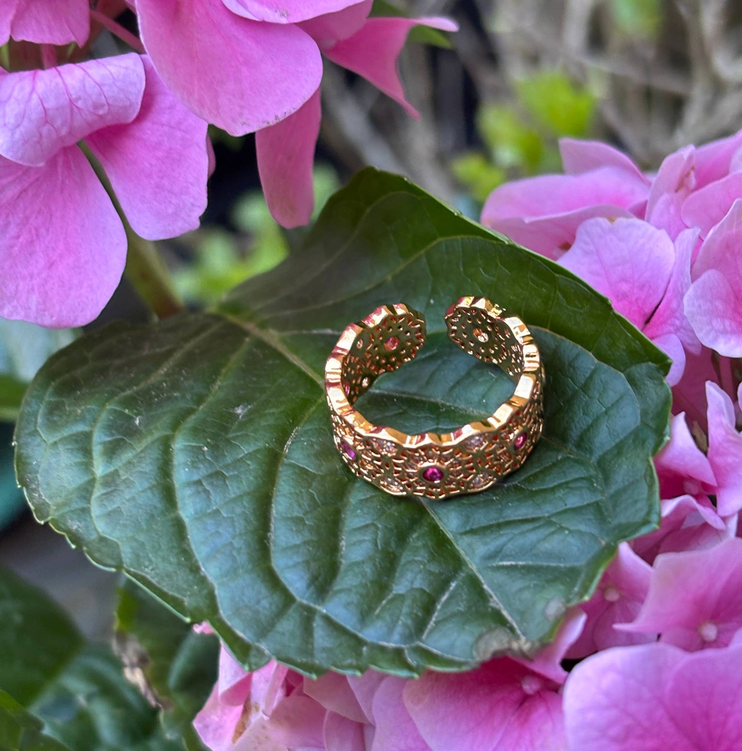 18ct Gold Plated Cubic Zirconia Flower Lace Ring