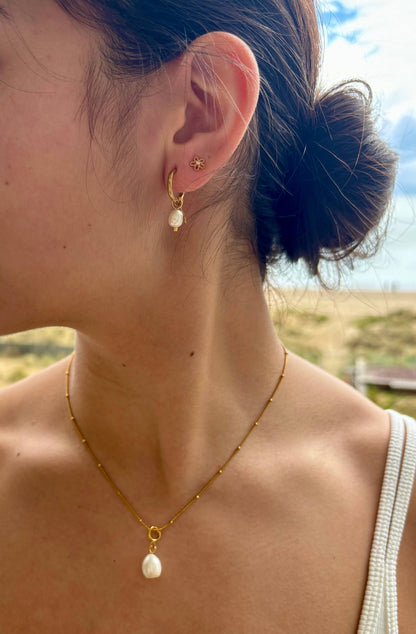 18ct Gold Plated Fresh Water Pearl Gold Star Huggie Earrings