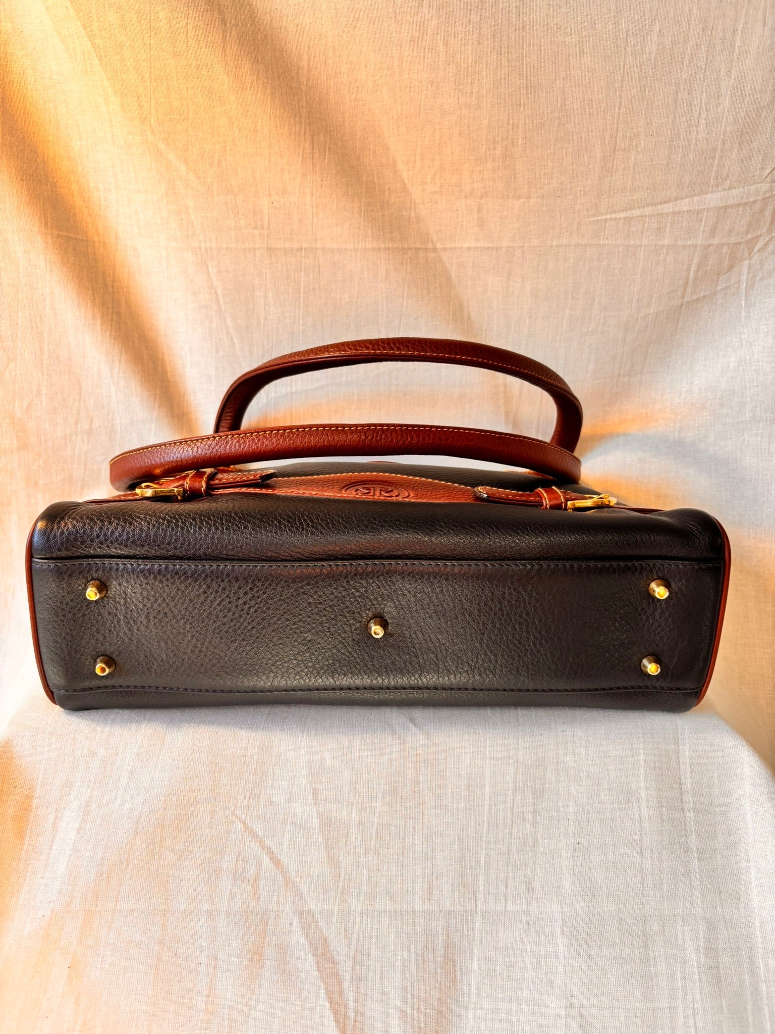 90s Black and Tan Spanish Leather Kelly Style Handbag - I'd Wear That