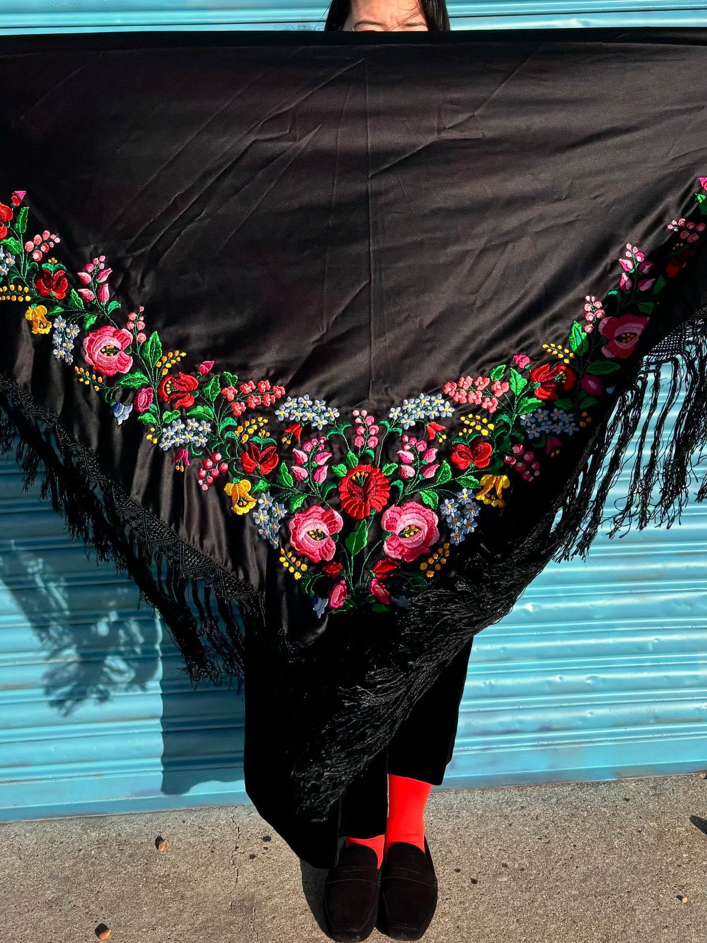 Vintage Hungarian Hand-Embroidered Shawl – Black Satin with Floral Folk Embroidery (1980s)