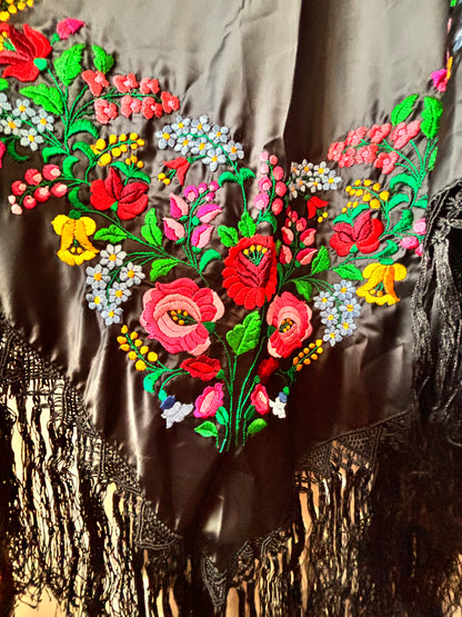 Vintage Hungarian Hand-Embroidered Shawl – Black Satin with Floral Folk Embroidery (1980s)