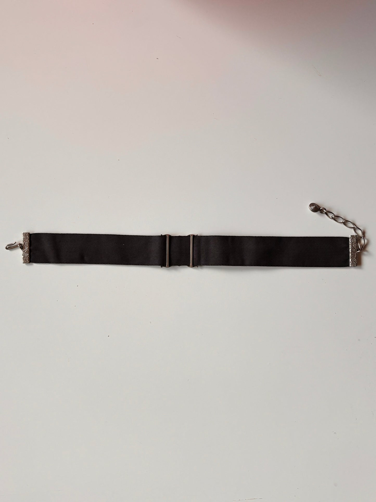 back view of vintage black velvet choker
