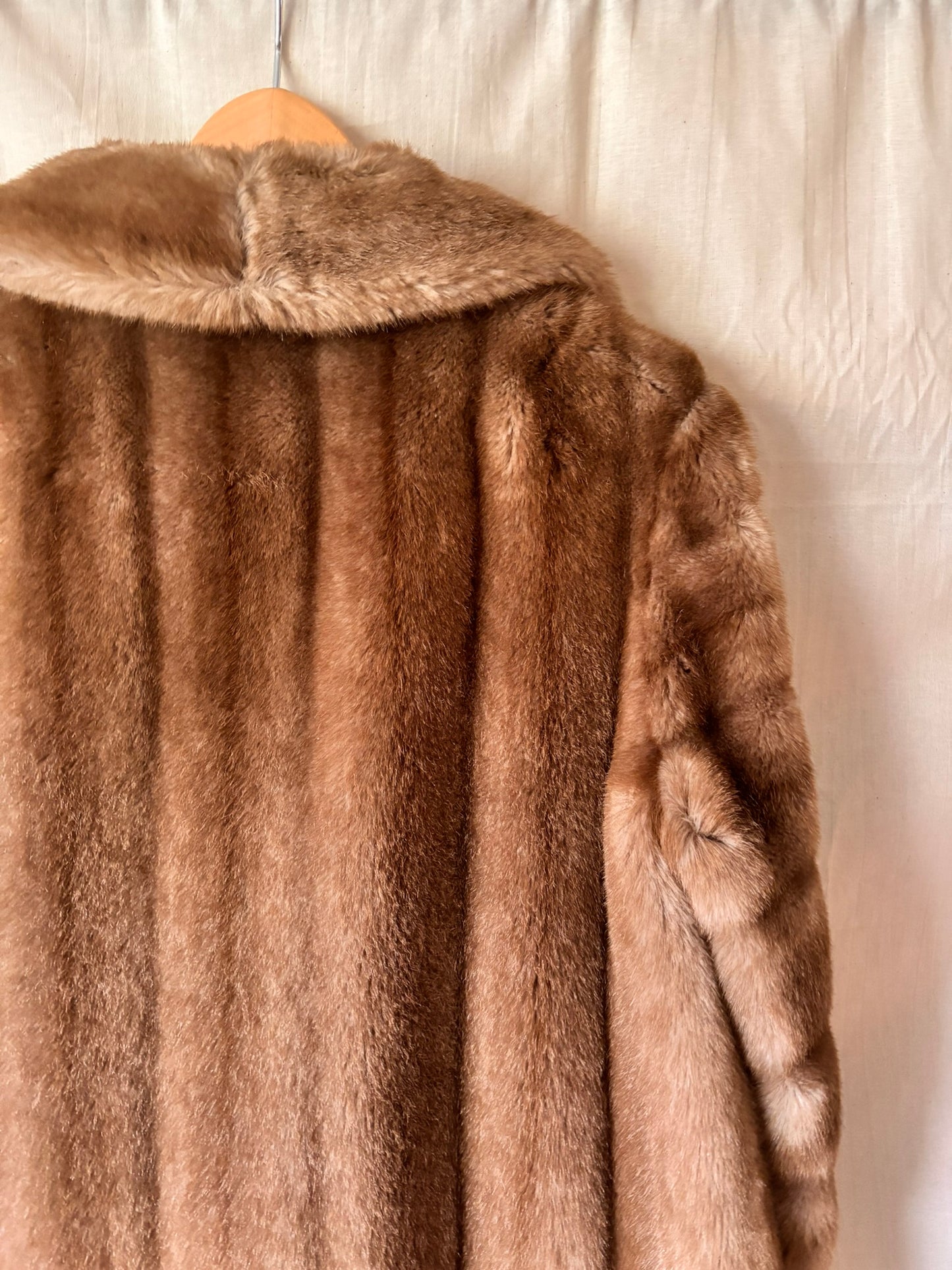 Vintage Astraka Faux Fur Coat – Brown Mid Length