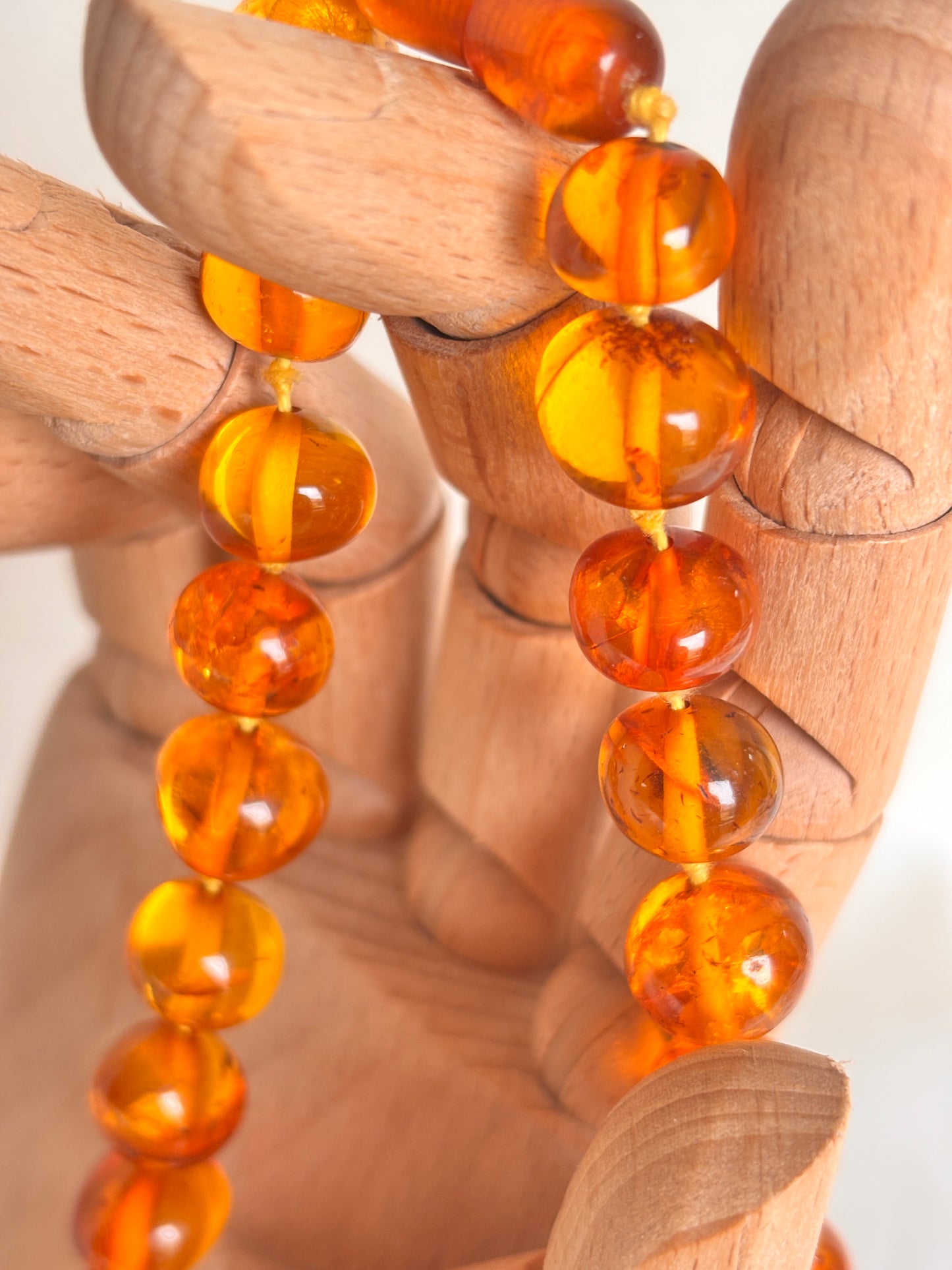 Vintage 1985 Baltic Amber 70cm Necklace