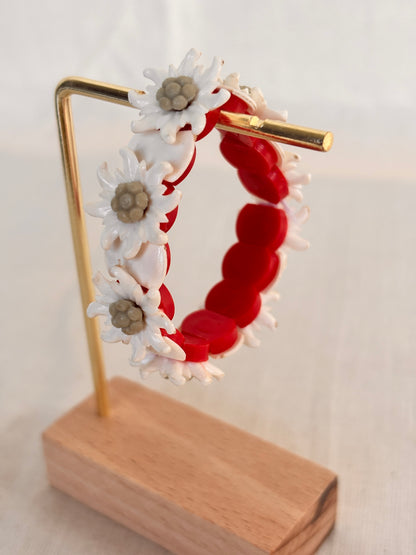 Vintage Child's 1950s Edelweiss Lucite Bracelet