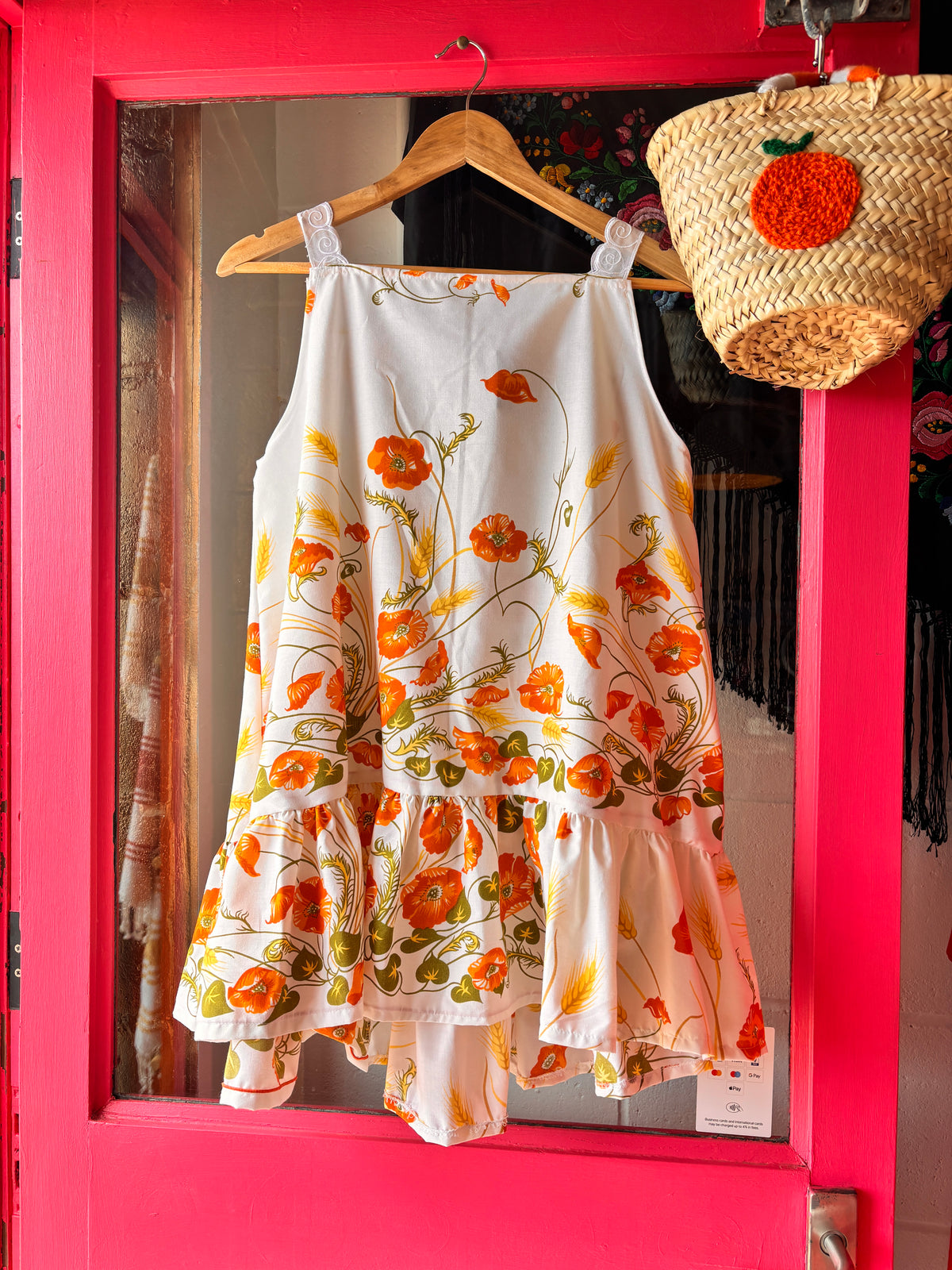 I'd [re]Wear That - Upcycled Vintage Floral Tablecloth Dipped Hem Dress