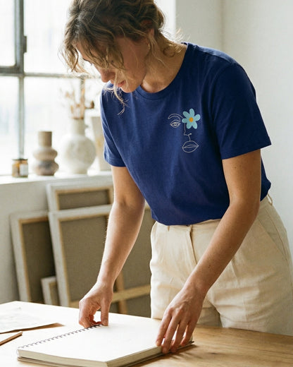 Minimalist Flower Face T-Shirt