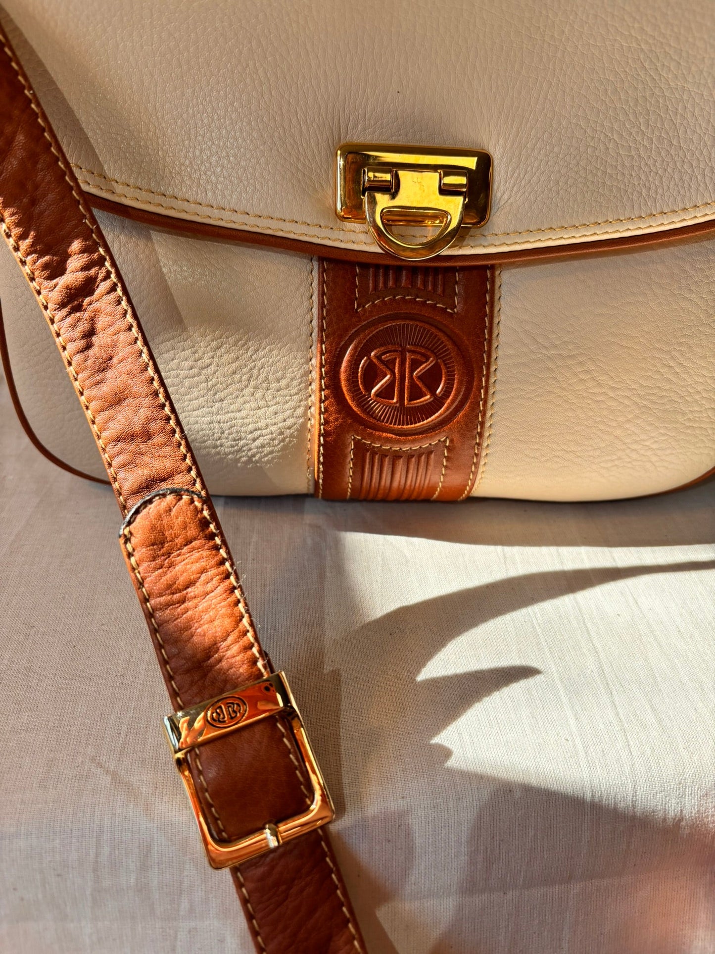 Vintage 1990s Bolsos Domingo Cream & Tan Spanish Leather Crossbody Bag – Purchased at El Corte Inglés - I'd Wear That