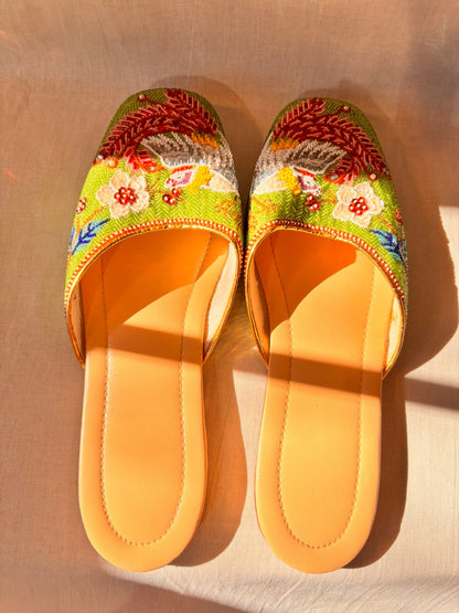 Vintage Green Beaded Chinese Slippers | Never Worn - I'd Wear That