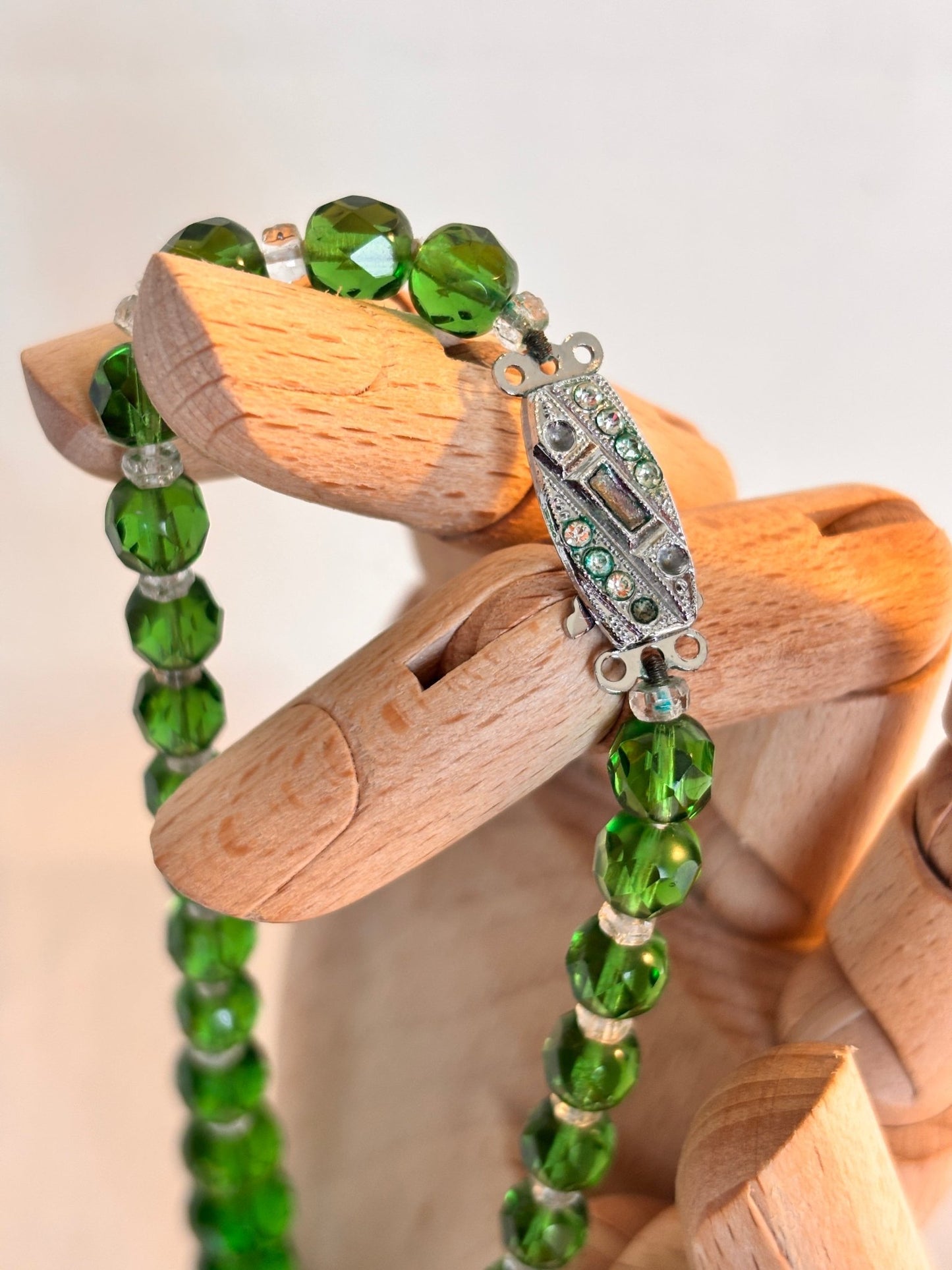 Vintage Green Glass Faceted Beaded Necklace - I'd Wear That
